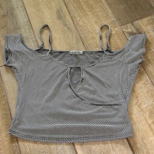 3/$15 Crop top